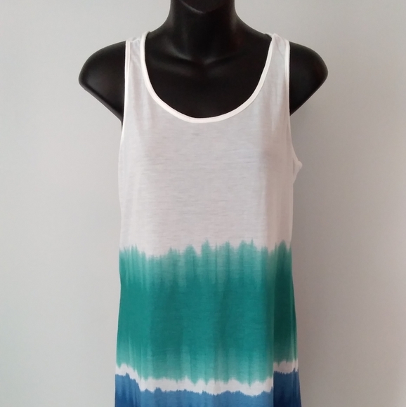 ⭐New⭐ Maxi T-shirt Dress🌴🌴🌴 - Picture 4 of 6